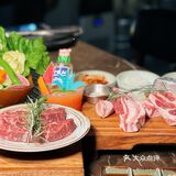 魔都探店！可以吃到伊比利亚黑毛猪的韩料天花板GIN PORK