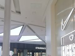 -万达广场(南昌红谷滩店)