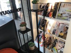 -TONI&GUY