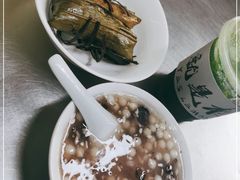-芳婆糕团店(王府大街店)