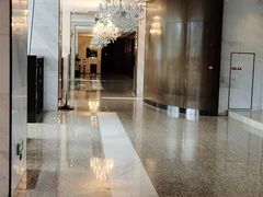 -上海虹桥西郊假日酒店