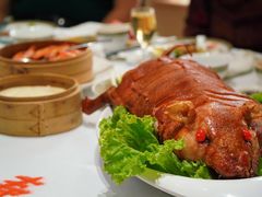 鸿运乳猪-味茂·老船夫1927(东海东路店)