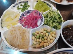 -老北京炸酱面大王.铜锅涮肉(朝阳门店)