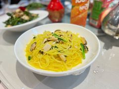 -海派美食·家宴海鲜青岛菜·石锅鲽鱼头(东方城店)