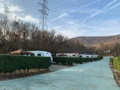 -汤山温泉房车营地 茶温泉