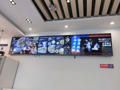 -海盗虾饭·剥好的小龙虾饭(SOHO尚都店)