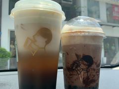 -喜茶(东莞雍华庭店)