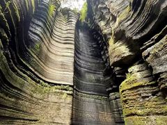 -梭布垭石林景区