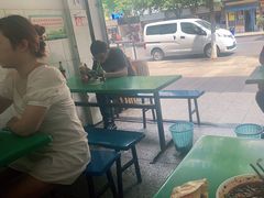 露天位-甘记肥肠粉(马鞍北路店)