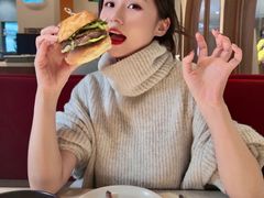-阿妮叶李(光谷世界城店)