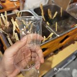 居然让我用这么小的杯子吃关东煮而且不能喝汤
