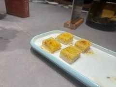 -东口码头·烧鸽子·鱼头泡饼·地方菜(金鹰悦城店)