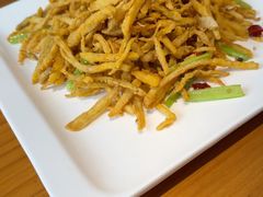-莲餐厅·湖北菜·潜江小龙虾店(愚园路店)