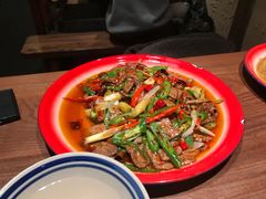 鲜椒爆牛肉-泥糊破店小酒馆·团建聚餐(南京西路店)