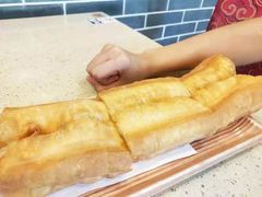 金牌靓油条-点都德(龙之梦店)