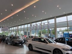 -南充通源宝马4S店(高坪店)