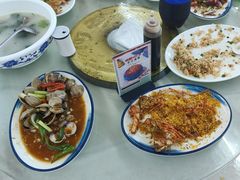 -红月湾海鲜饭店•沙滩海景(双月湾店)