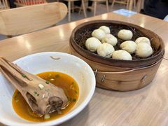 -佬钱湾仔(衣裳街店)