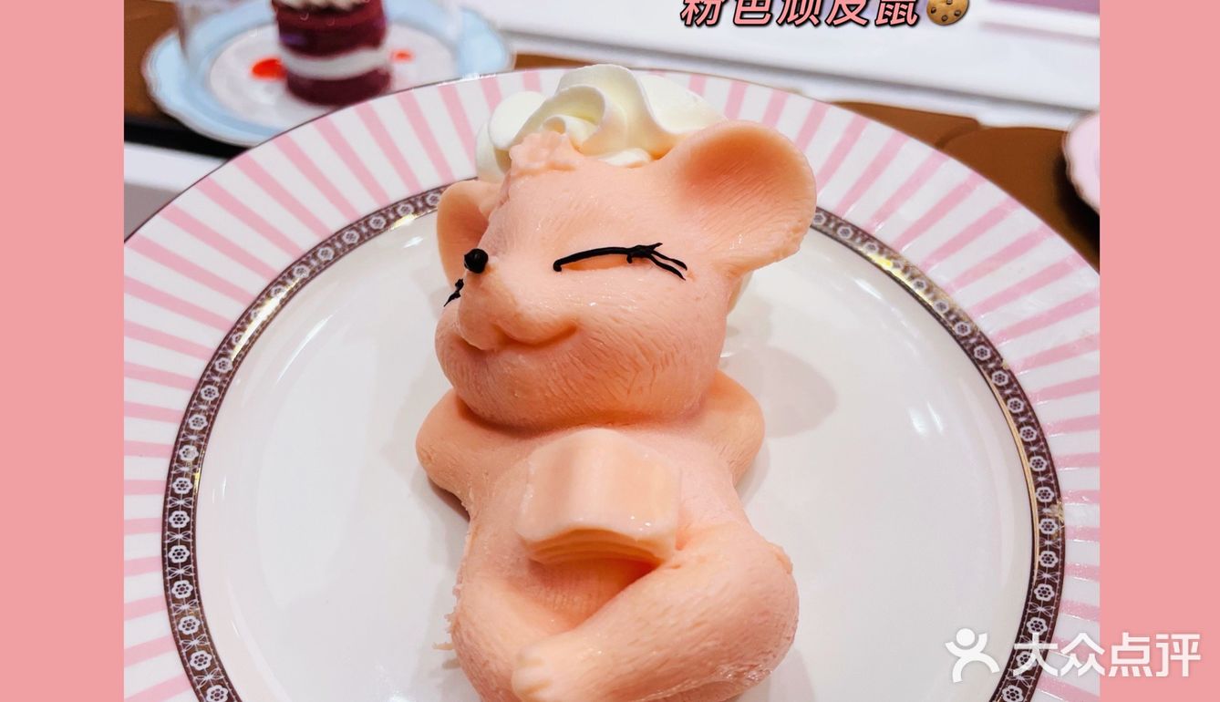 西安粉色王国｜旋转自助甜品