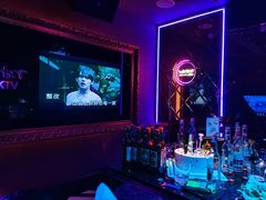 -温莎KTV(珠江路店)