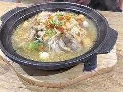 -极有家小鱼小鸡石锅煲(佳兆业店)