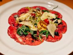腌制生牛肉片配帕尔马芝士-牛排家(北京王府井澳门中心店)