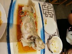 -霄汉牛三鲜湖北砂锅菜(万松园2店)