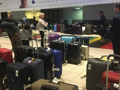 -奥利弗·雷金纳德·坦博国际机场