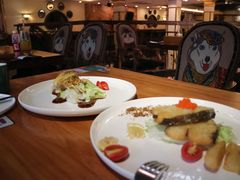 -more than meow吴止猫主题餐厅(承德 中船汇店)