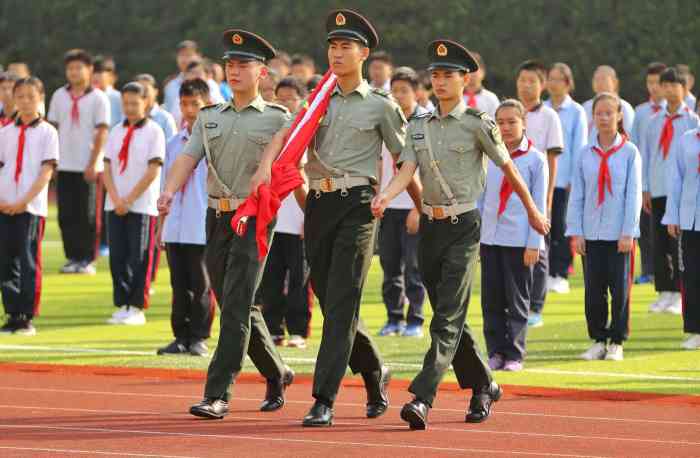 保德中学-"由于日长的关系,今天晚上6:15分到保德."-大众点评移动版