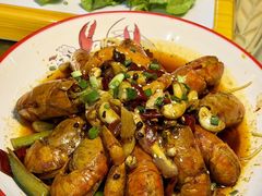 -黑牛码头·小龙虾(水围· 九街夜市店)