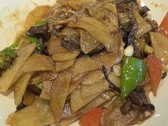 -那家老院子东北菜·饺子·小鸡炖蘑菇(艳华街店)