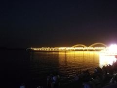 -人民防洪胜利纪念塔