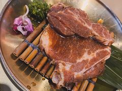 -秦炉烤肉(财富中心店)