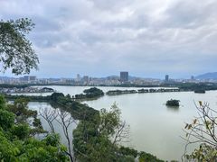 -星湖旅游景区七星岩