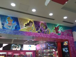 -玩具反斗城(正大广场店)