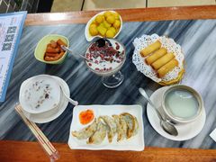 -黄师奶甜品店
