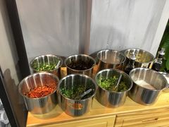 -马路边边·成都串串(翠柏路店)