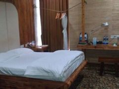 房间-东莞中青旅山水设计师酒店(东城万达广场店)