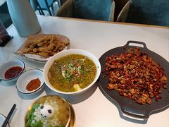 -南山翁新概念川菜(江宁万达广场店)