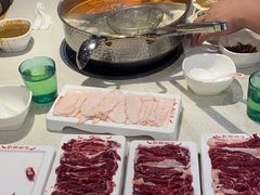 -浪里寻·臻牛养生牛肉火锅(方圆荟店)