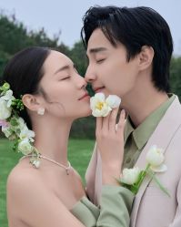 -索菲亚婚纱摄影