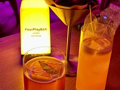 -FOUR PLAY BAR