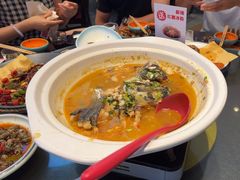 -川流不息·地道川菜·小龙虾(松东路店)