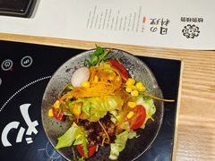 -枝魯枝魯自助料理