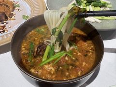 -泓0871臻选云南菜·味庄