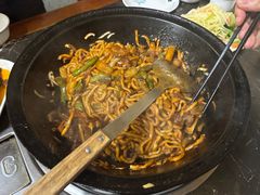 -日新铁锅焖面(坝上店)