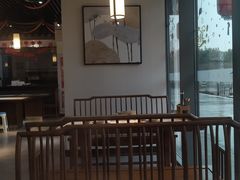 -大城小院饭店(博隆广场虹桥店)