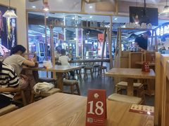 -煲仔皇腊味煲仔饭(经四万达店)