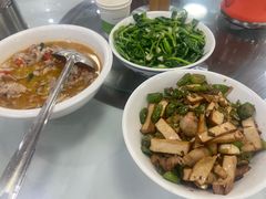 -秀妈厨房(灰汤老店)